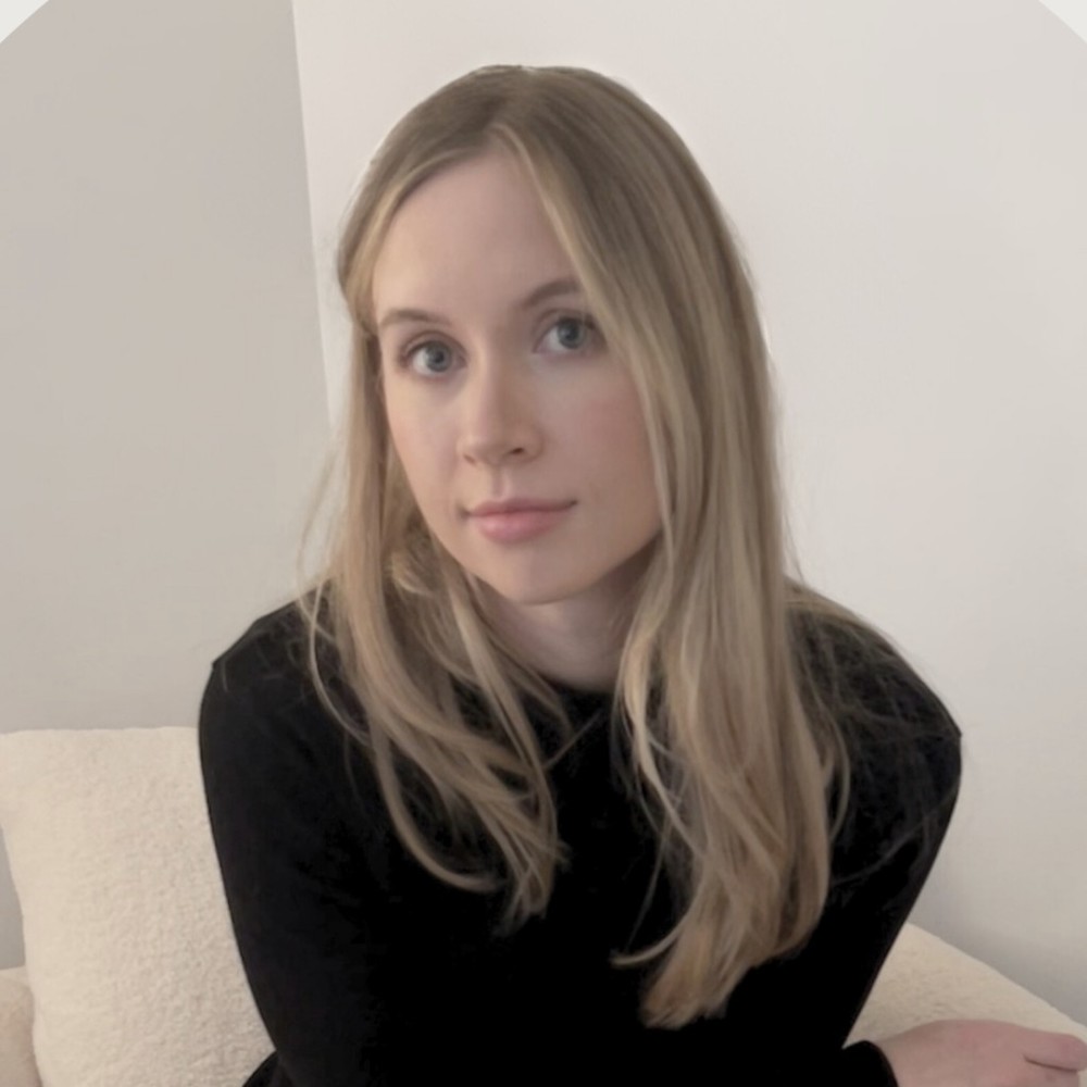 Meet your Posher, Hayley